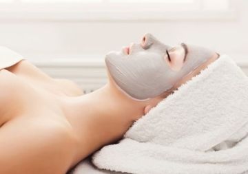 Purifying Facial with Herma Jessence